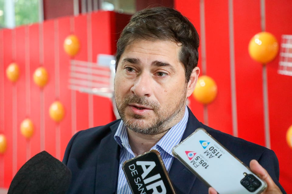 El secretario electoral, Pablo Ayala.