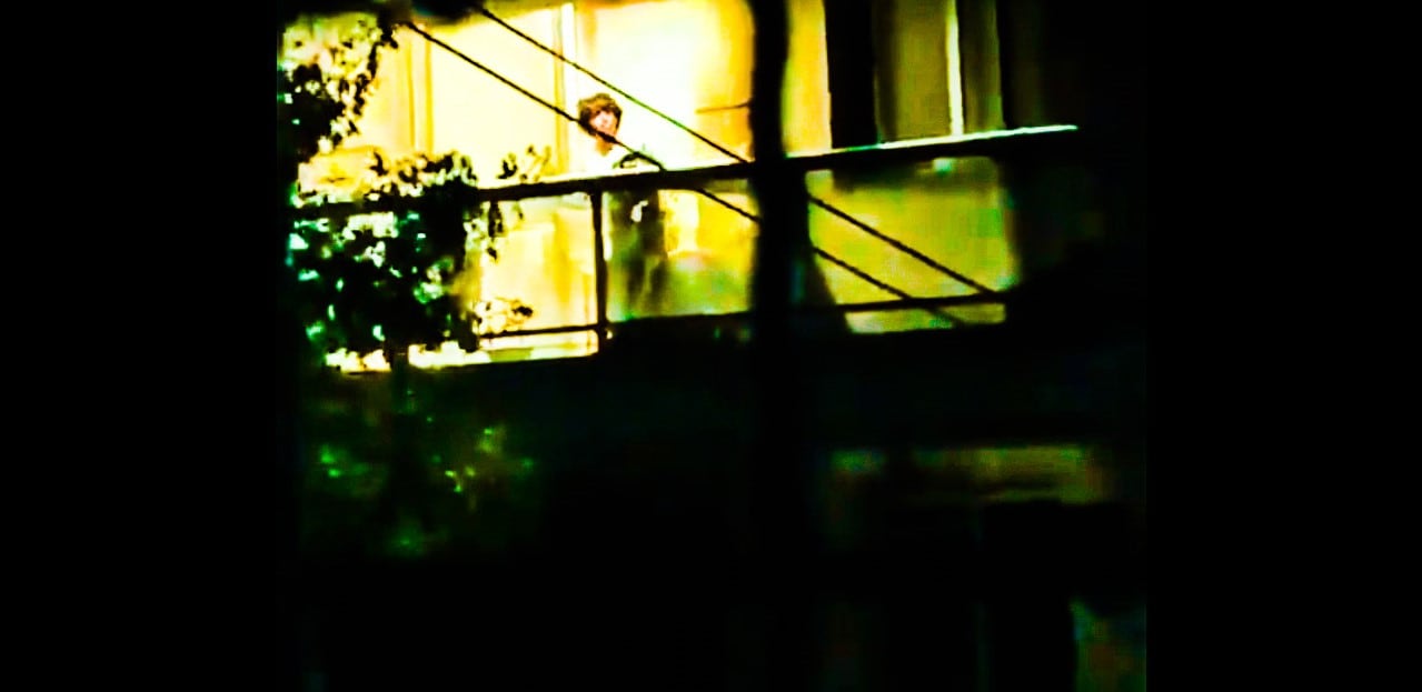 Los balcones: del aguante al ajuste.