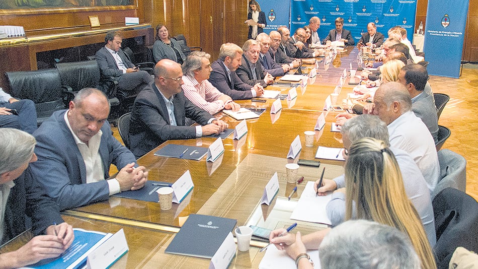 Del encuentro participaron los ministros Frigerio y Aranguren.