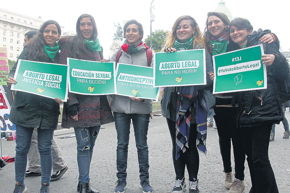 El lema completo de la campaña por la legalización explica el contexto en que se plantea el debate.