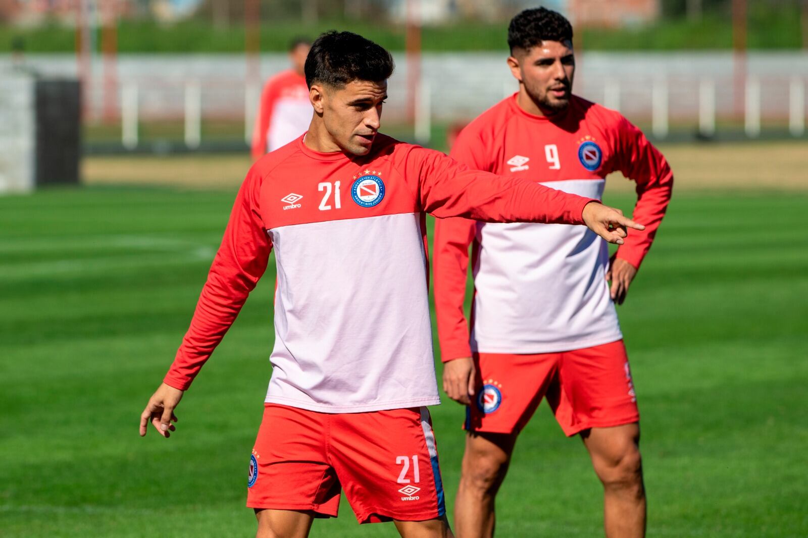 Argentinos Juniors tendrá una parada díficil ante Defensa y Justicia.