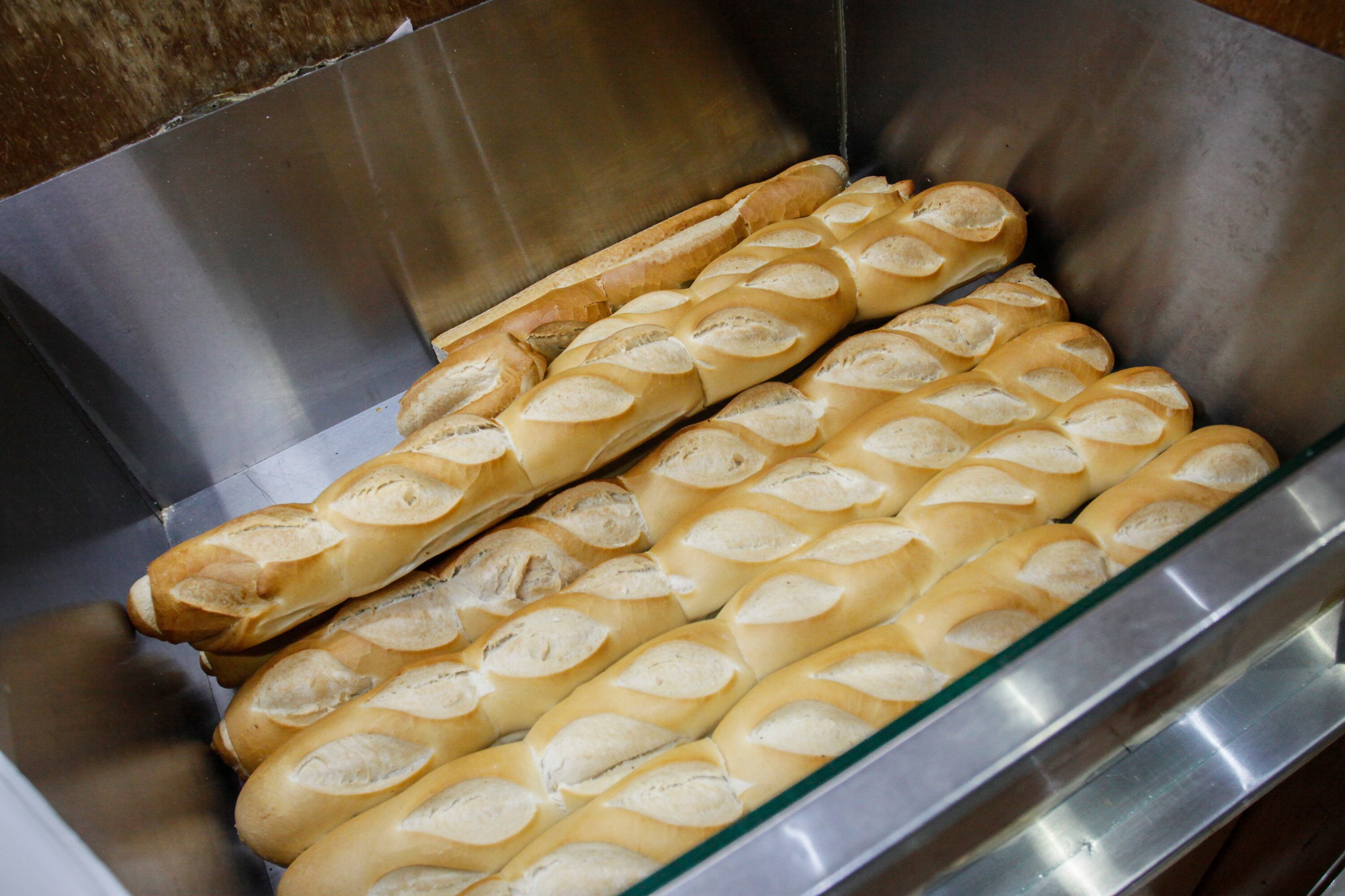 Buscan evitar que el kilo de pan supere los 300 pesos.