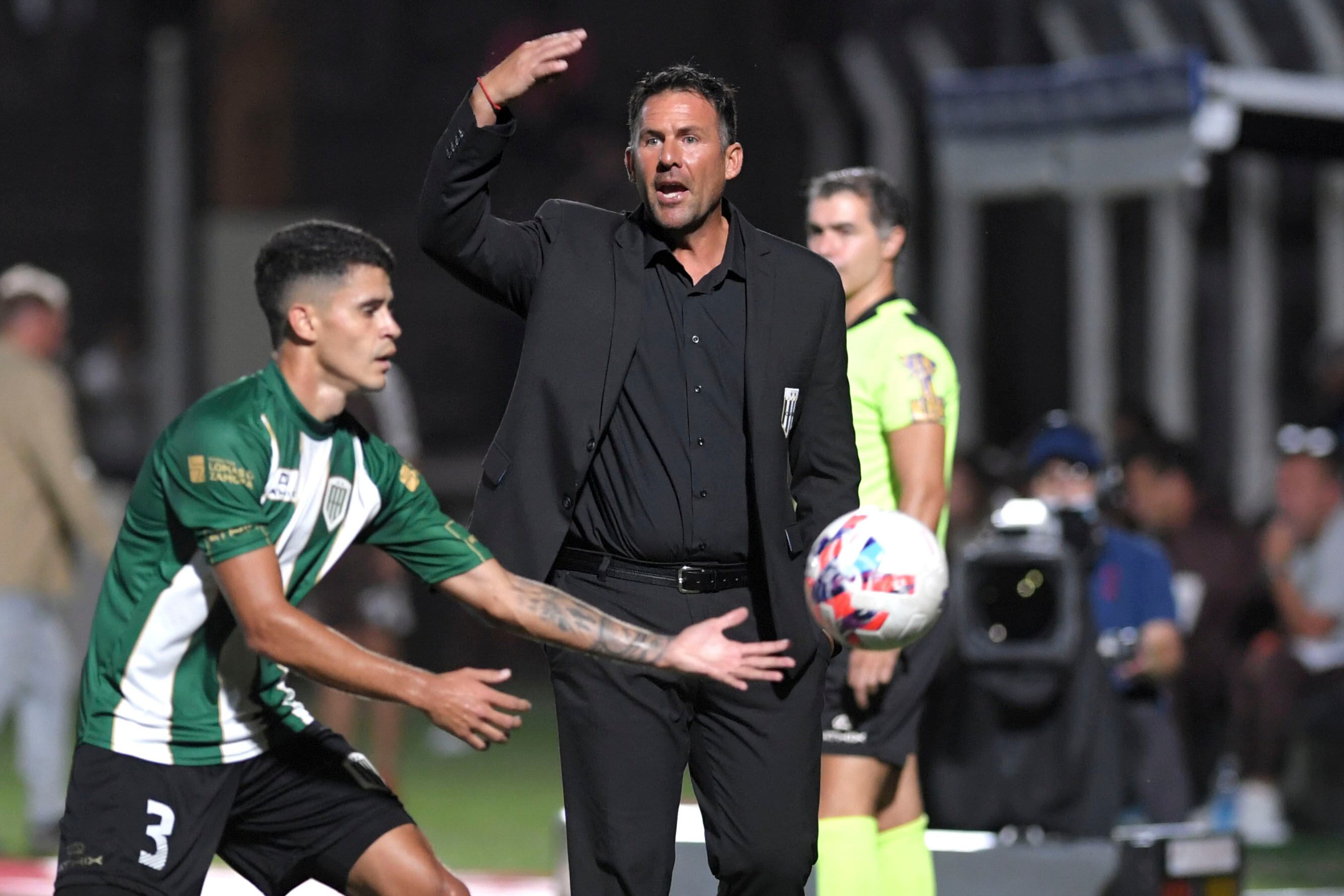 Dabove sacó el 47,4% de los puntos en su paso por Banfield