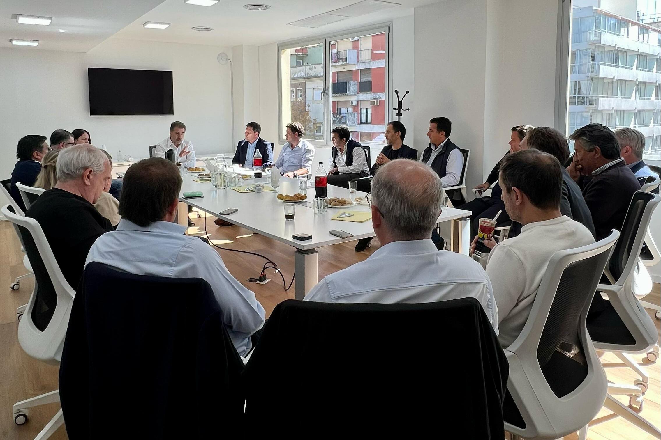 Intendentes del PRO valoran a Javier Milei pero no a sus representantes en los distritos