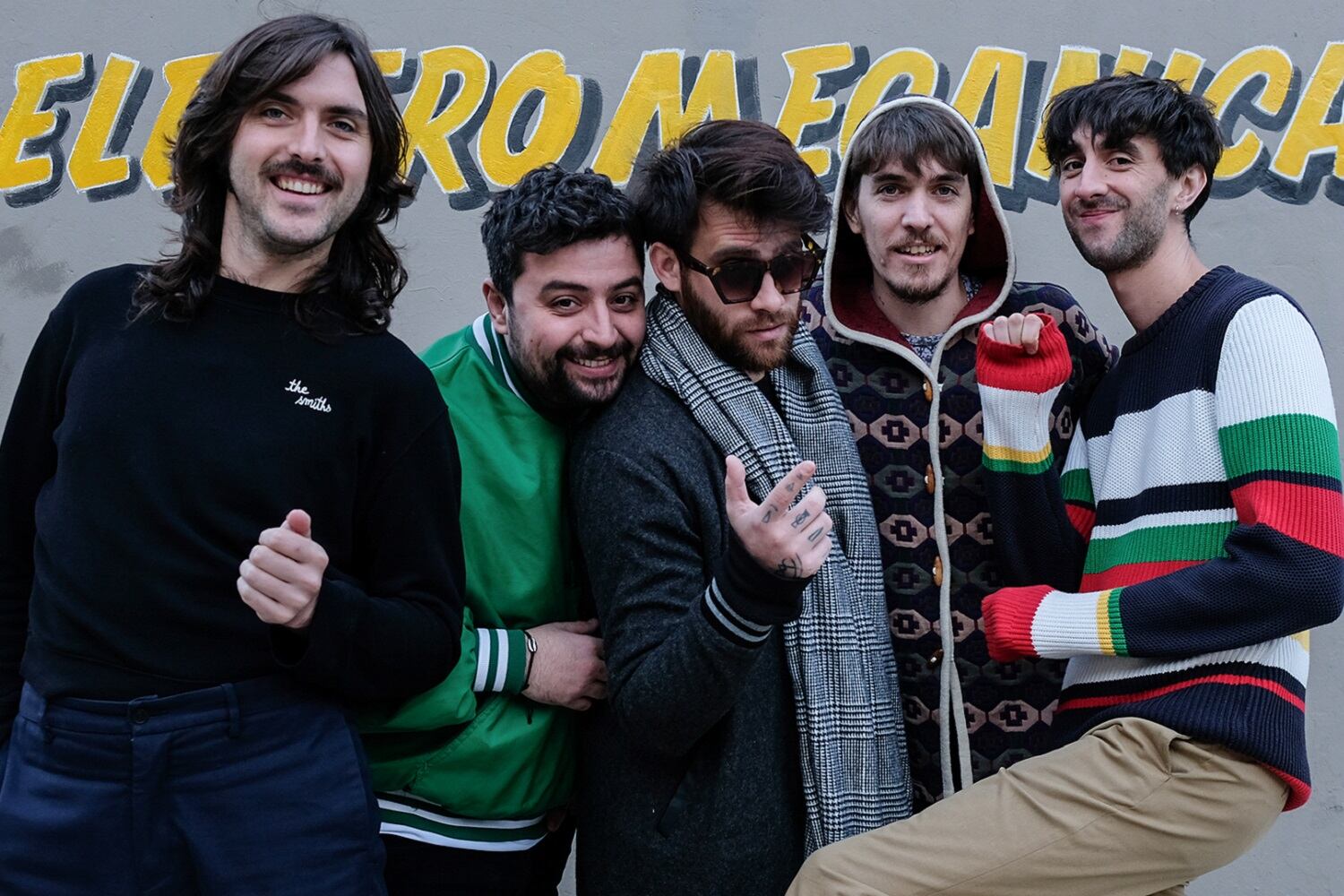 Hoy a la noche, Indios hará vivo más entrevista vía Instagram. Y hay muchas más fiestas y recitales online este finde.