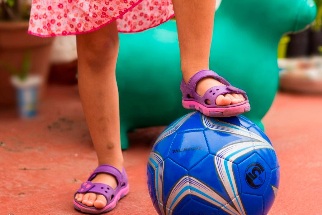 La campaña "Jugar con Todo" fue lanzada por los ministerios de Desarrollo Social y de Mujeres y Género junto al canal Pakapaka. 