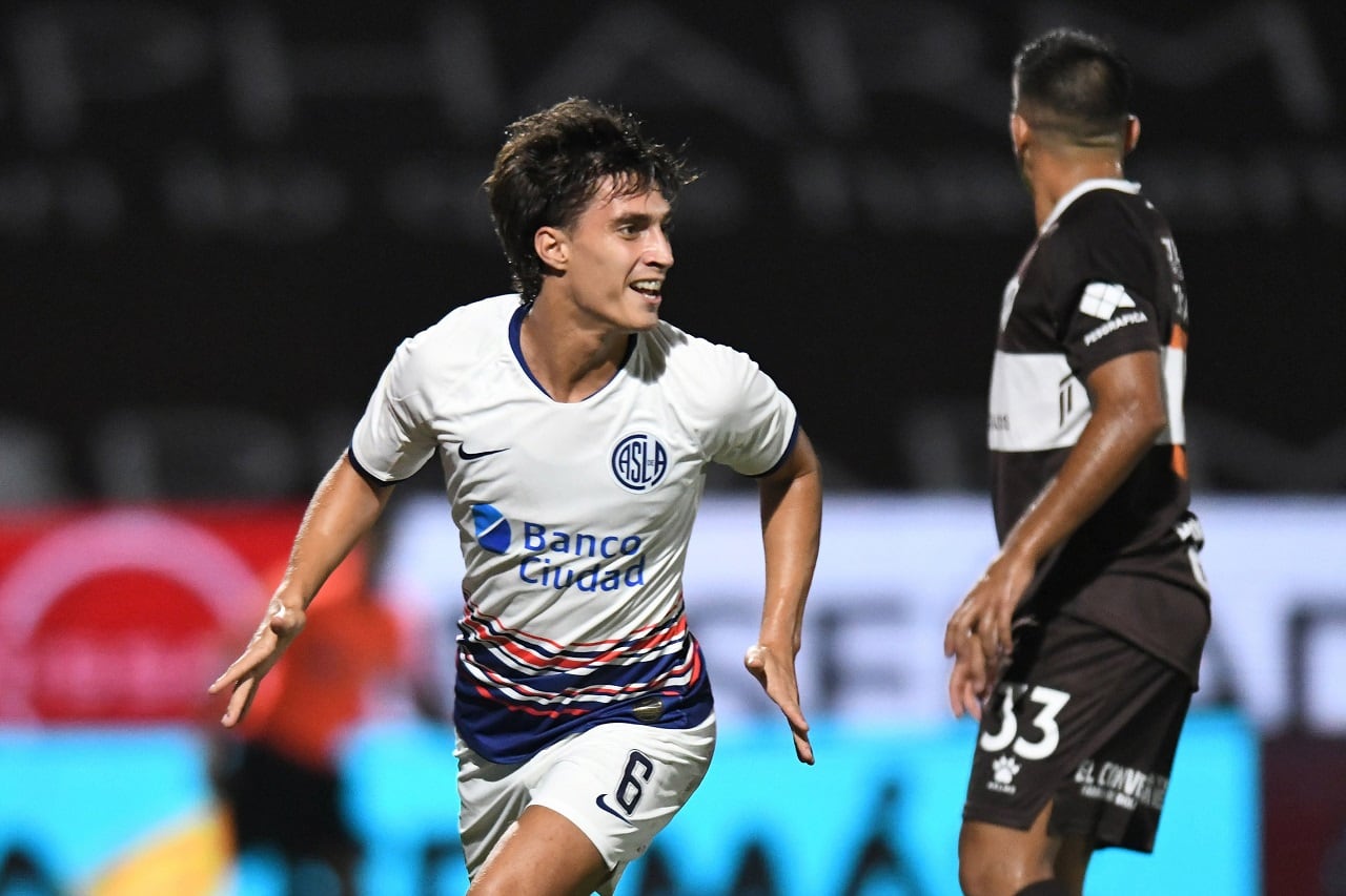 Federico Gattoni, de 23 años, se formó y jugó toda su carrera en San Lorenzo: 71 partidos y 6 goles