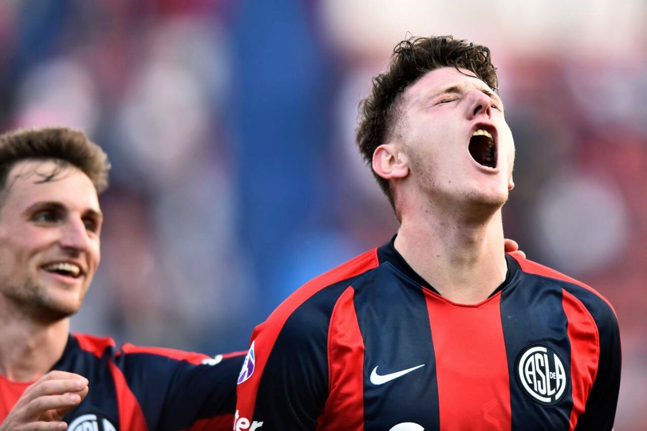 El juvenil Gaich grita el segundo de San Lorenzo.