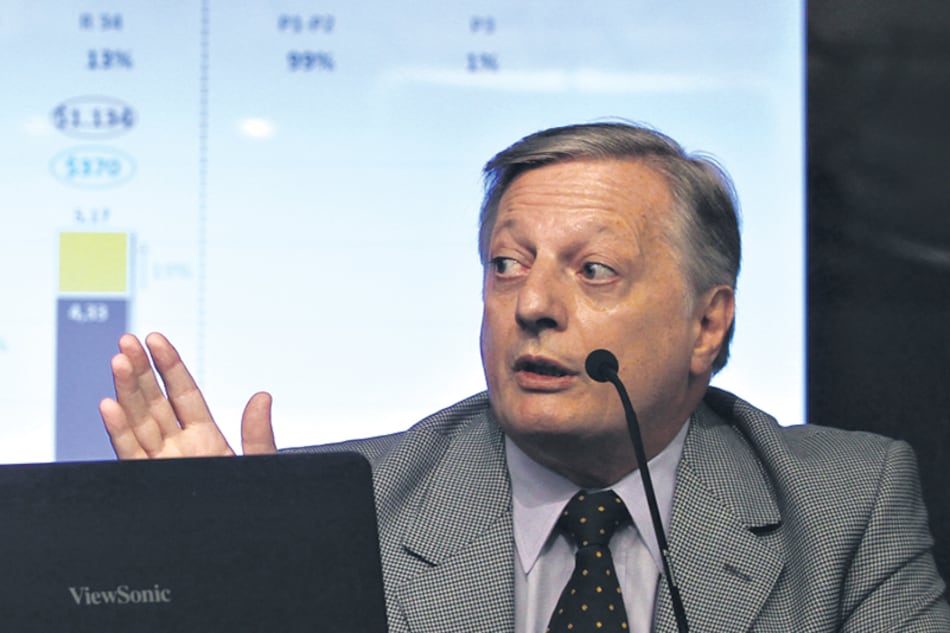 Juan José Aranguren, ministro de Energía. “El tipo de cambio y el petróleo están en moderado equilibrio.”