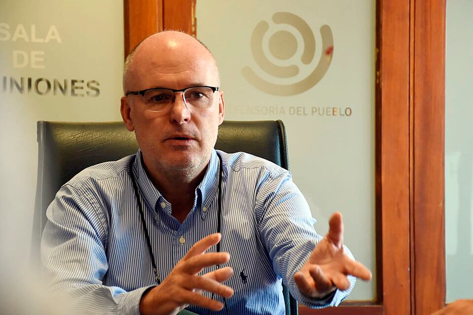 Jorge Henn, Defensor del Pueblo.