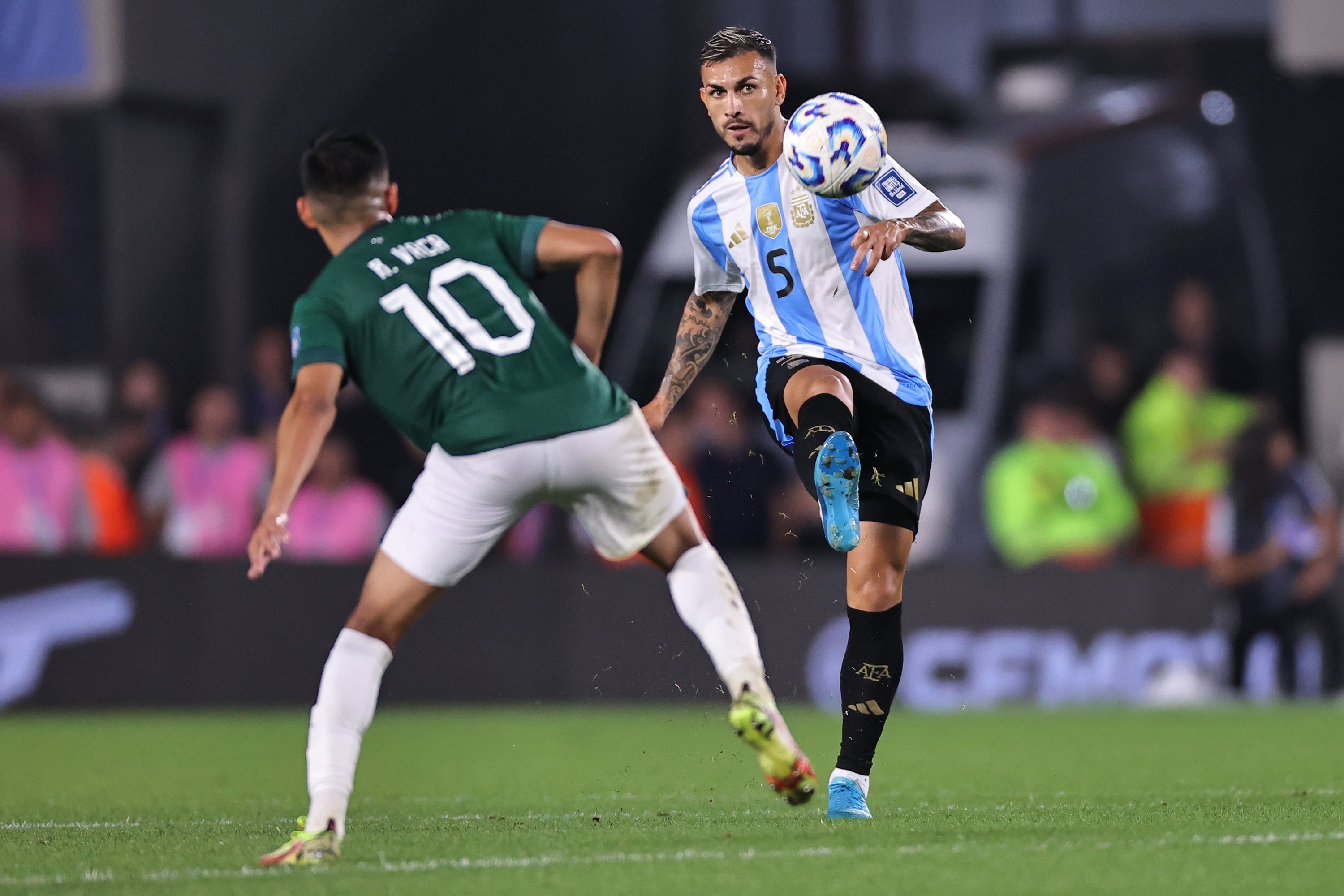 Paredes ingresó en el segundo tiempo ante Bolivia