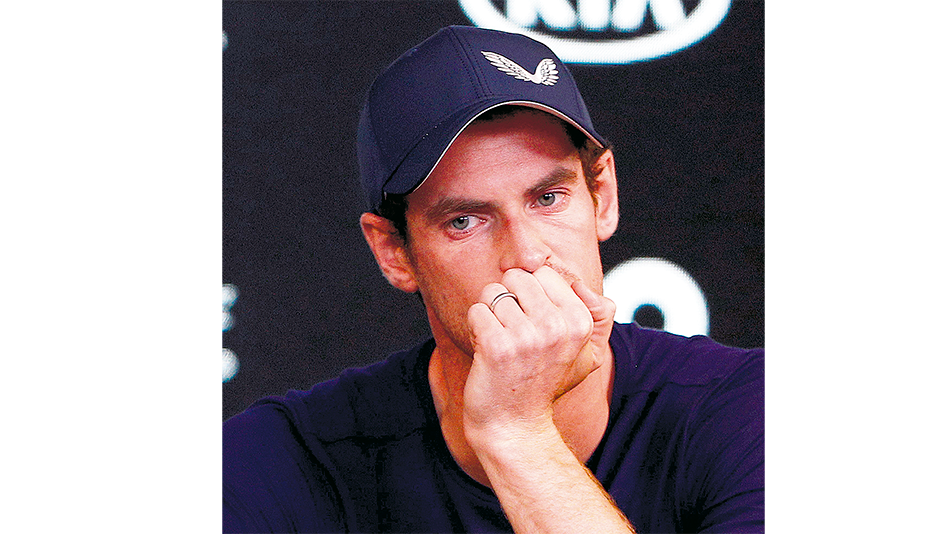 “No puedo ponerme las zapatillas o las medias sin dolor”, dijo Murray ayer.