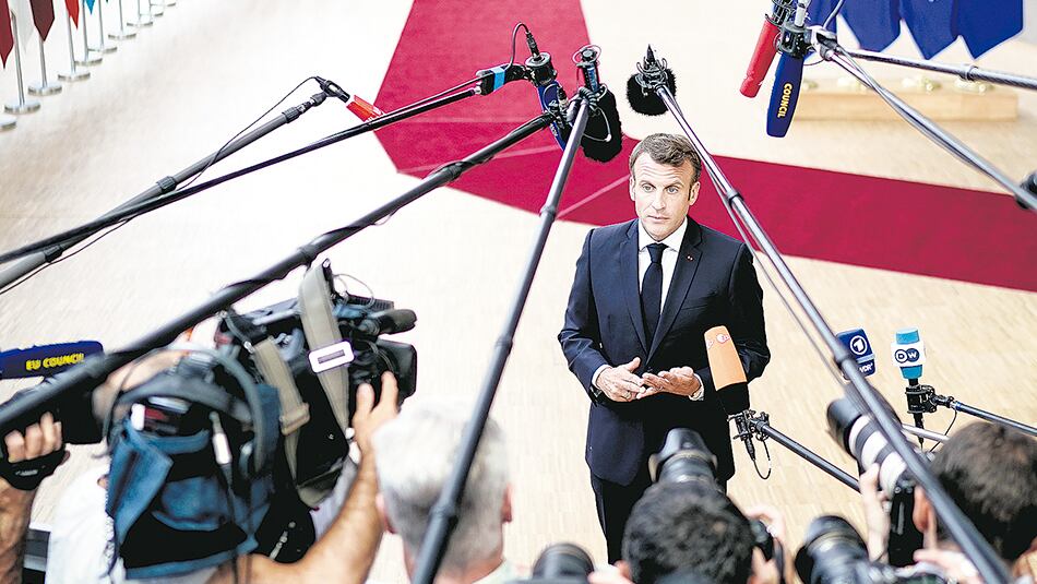 Ecologistas y agricultores cargaron sobre Macron por apoyar el tratado con el Mercosur.