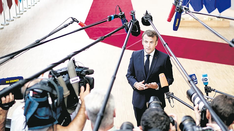 Ecologistas y agricultores cargaron sobre Macron por apoyar el tratado con el Mercosur.