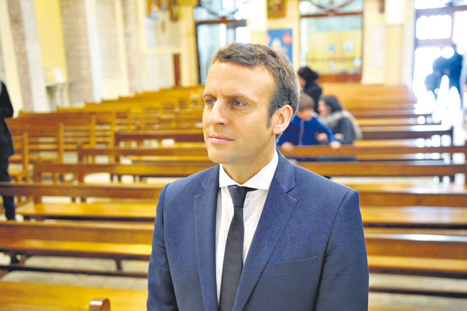 El candidato Macron instaló una narrativa antisistema.