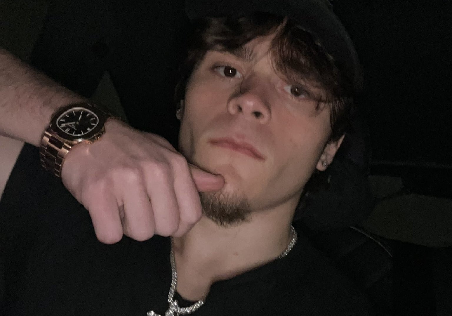 El influencer Ape, furioso con Milei.