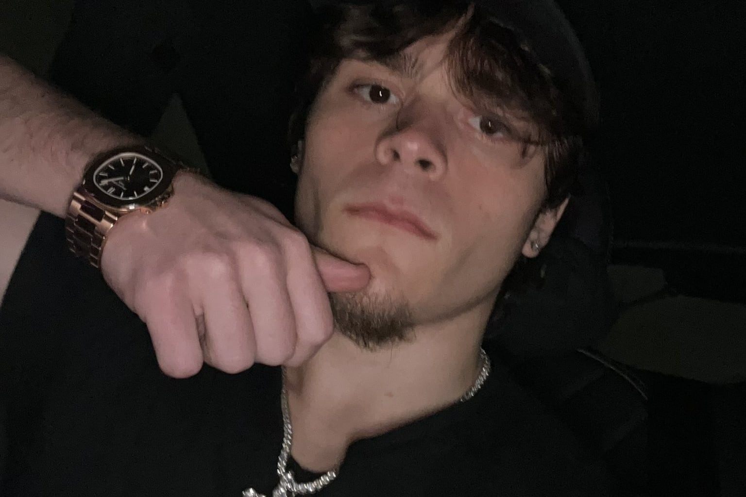 El influencer Ape, furioso con Milei.