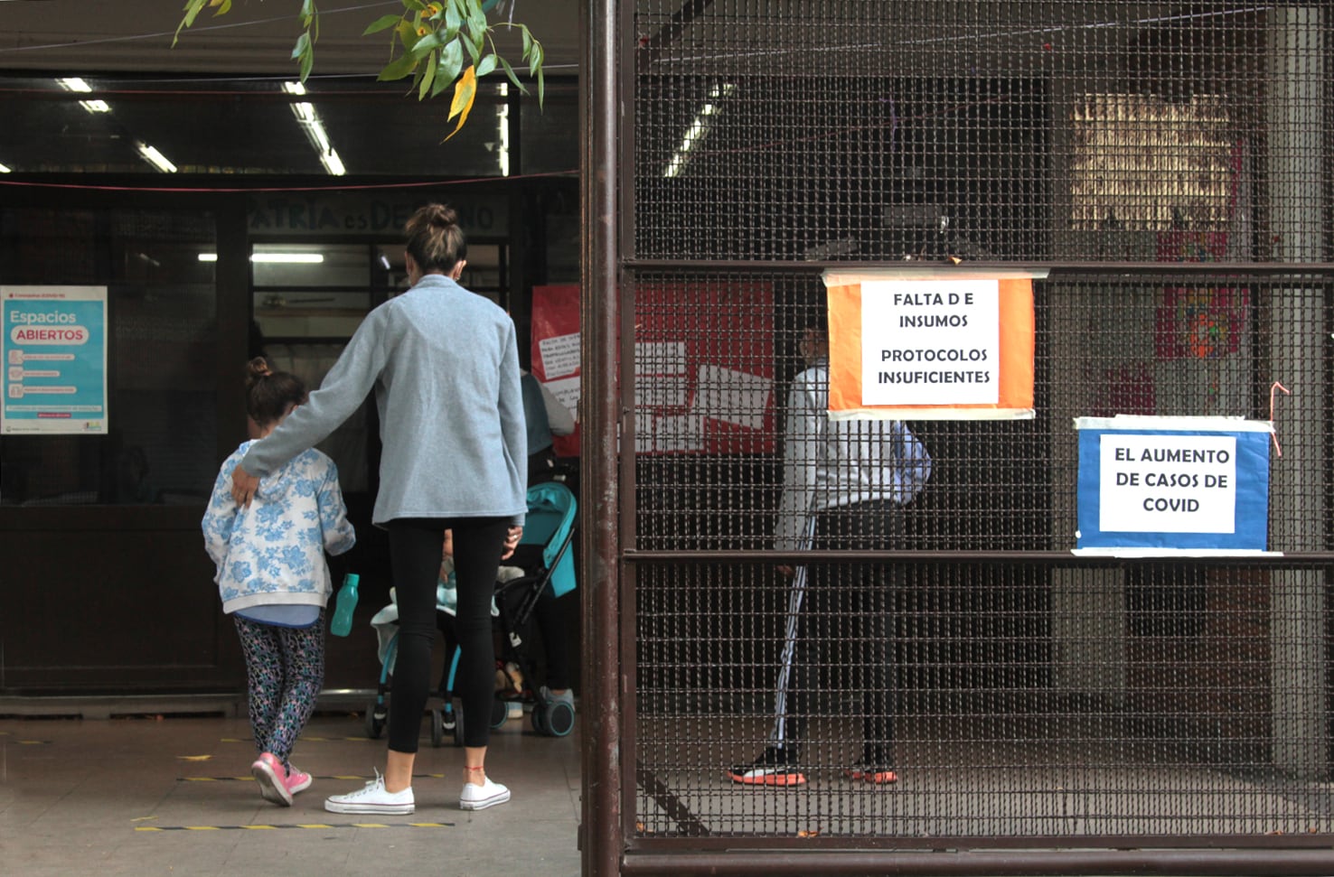 Las clases presenciales en el AMBA ha generado una reacción de rechazo en un sector social.