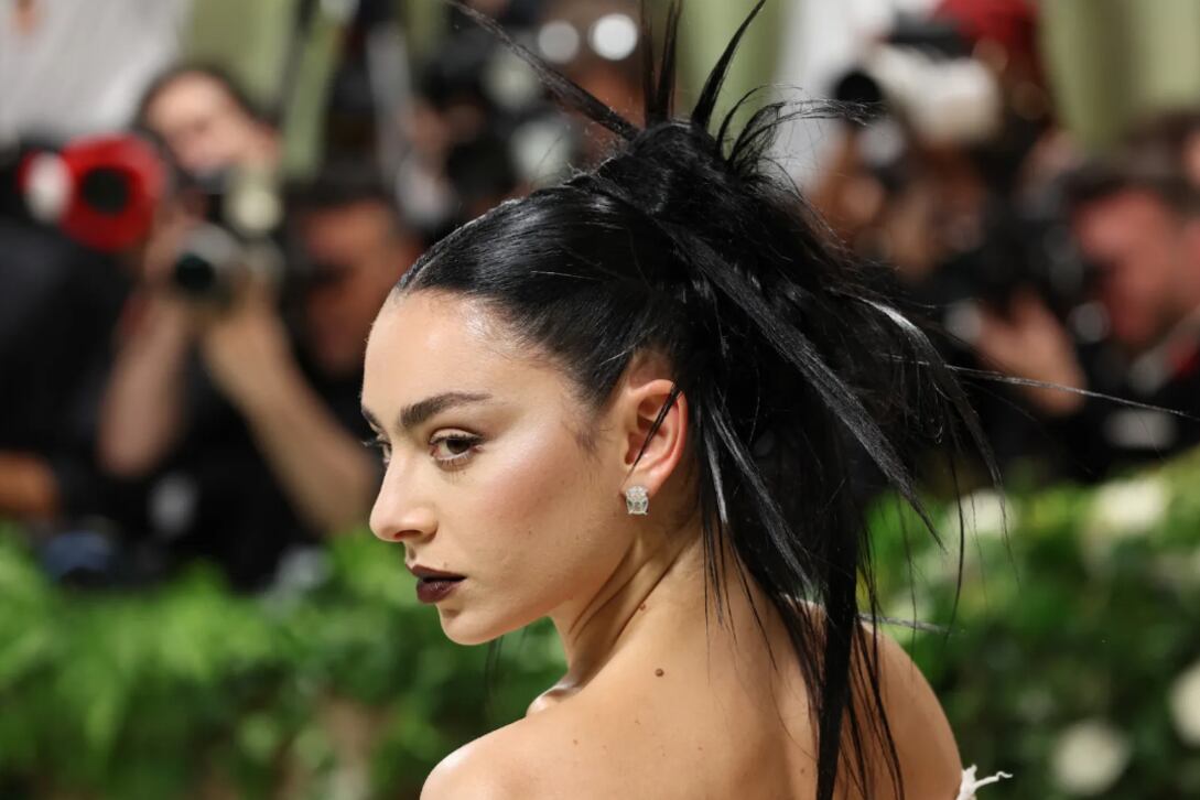 Charlie XCX en la MET Gala de este año