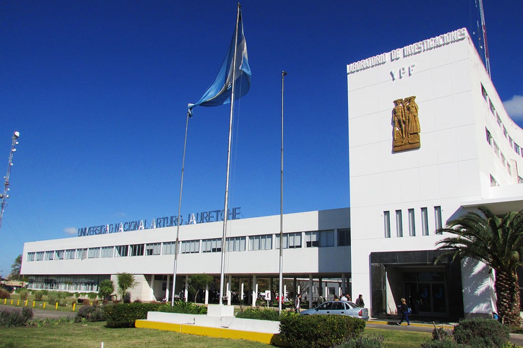 La Universidad Nacional Arturo Jauretche, en crisis. 