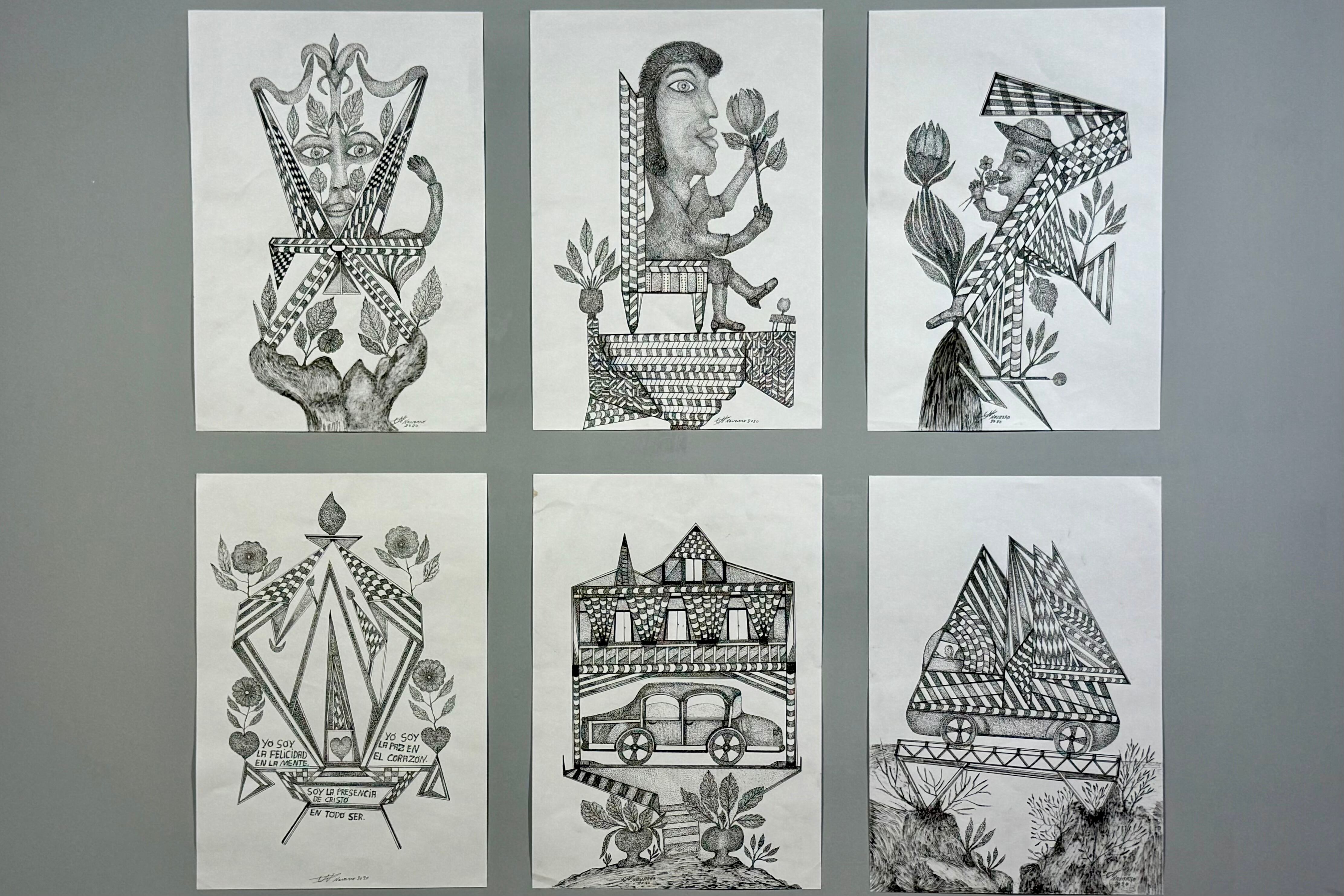 Algunas de las tintas de Alberto Navarro exhibidas en la exposición. Abajo: Dos obras de Navarro.