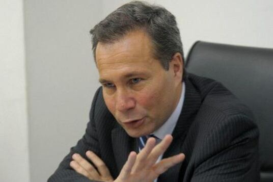 La denuncia original de Nisman había sido cerrada por el juez Rafecas y luego reabierta por Bonadio en un expediente mellizo convalidado por los camaristas que frecuentaban a Macri.