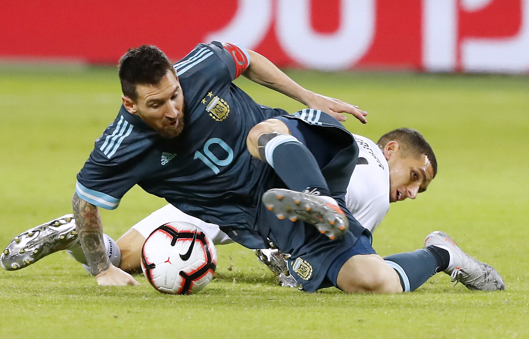 Messi mostró mucho espíritu de sacrificio en los dos partidos de la gira.