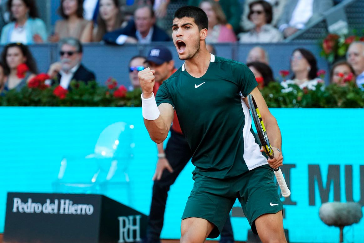 Carlos Alcaraz no frena su marcha