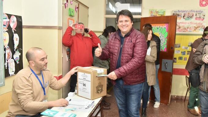 El voto de Mariano Gaido, intendente electo de Neuquén.