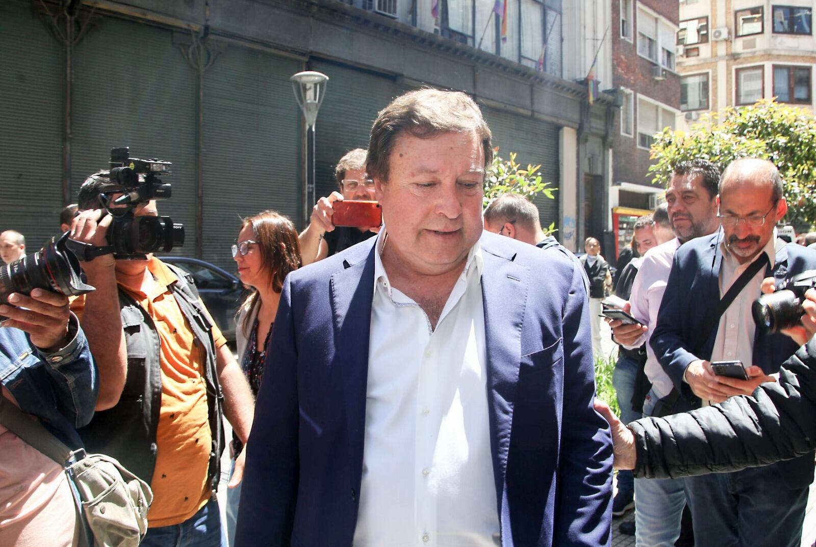 Alberto Weretilneck tenía una arteria obstruida y le colocaron un stent