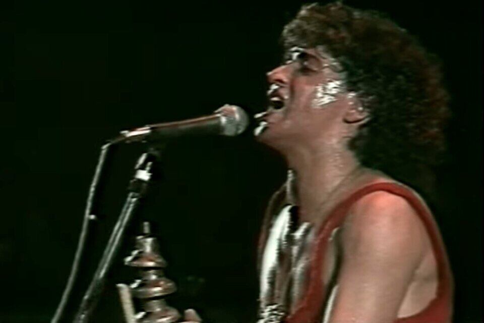 Miguel Abuelo murió el 26 de marzo de 1988.