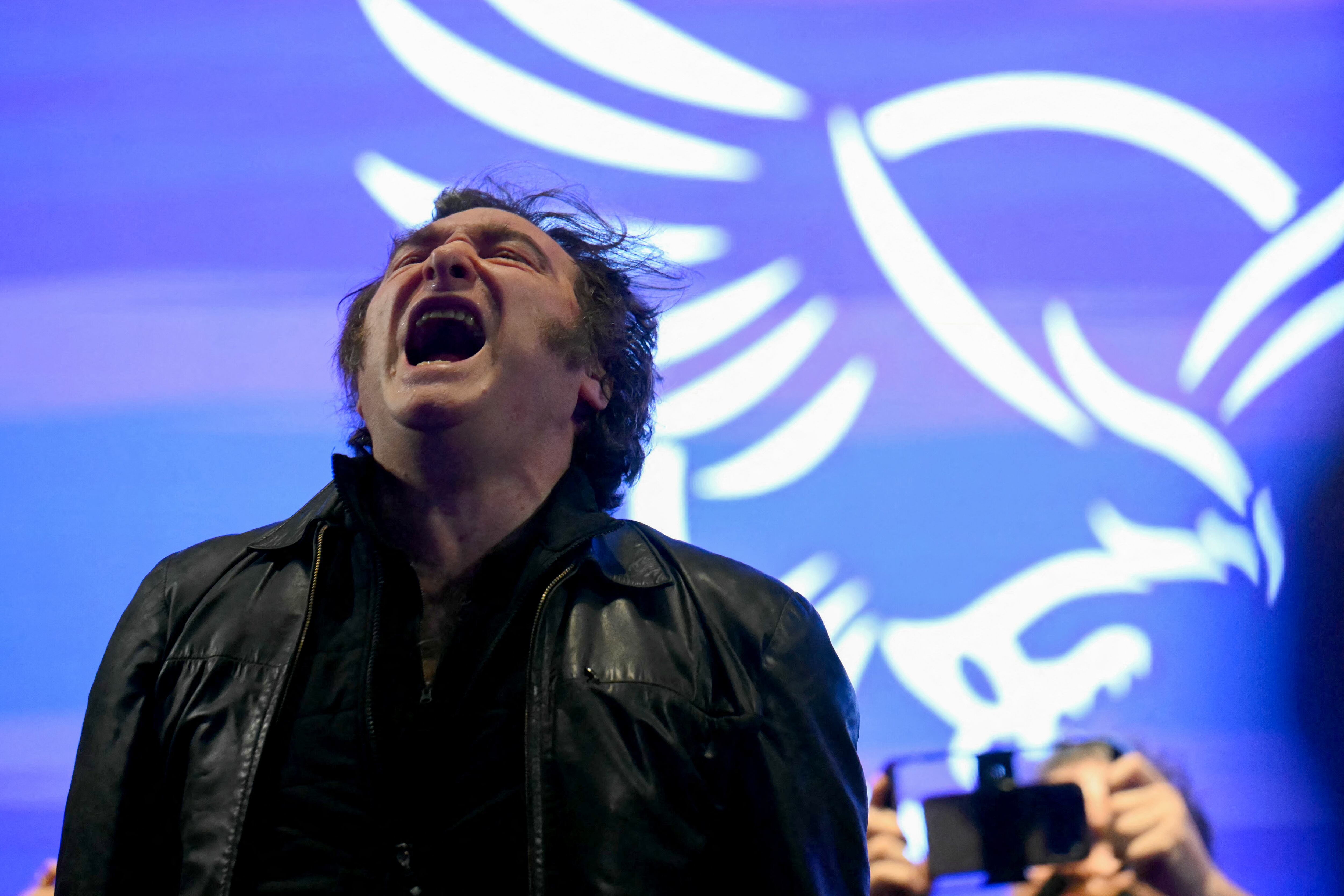 Javier Milei, en el cierre de campaña, declaró la necesidad de ganar un tercio en el Congreso