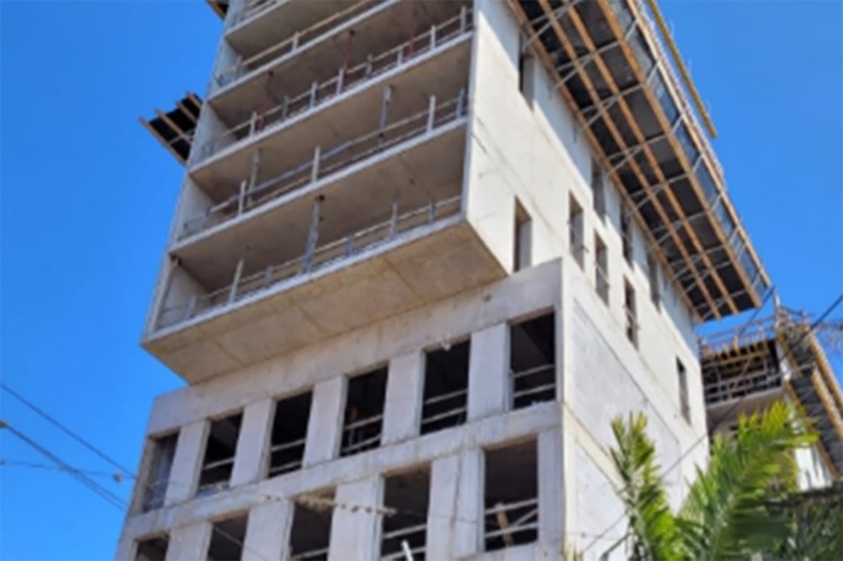 El edificio donde murieron los trabajadores