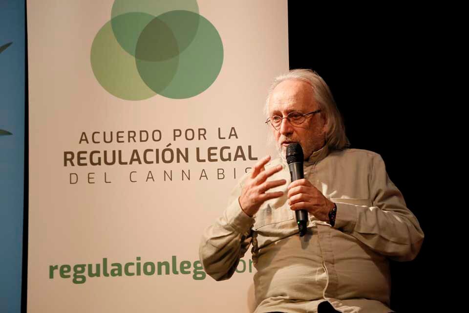 Sociólogo Calzada Mazzei, ex secretario de la Junta Nacional de Drogas del Uruguay.