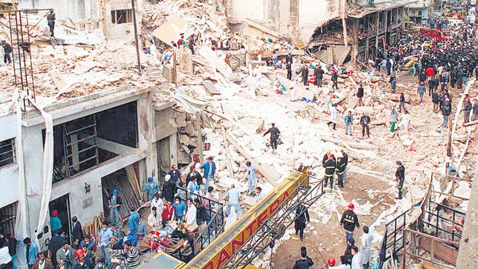 El estigma de la reacción ante el atentado a la AMIA se multiplicó a lo largo de la causa.