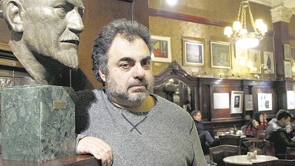 “Con el humor armé un puente entre la cole y el resto del planeta”, sostiene Moldavsky.