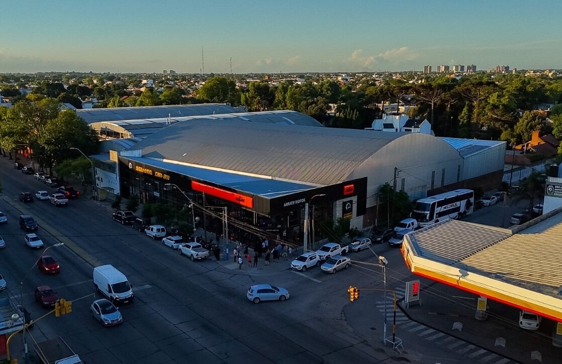 Vista aérea del nuevo concesionario.