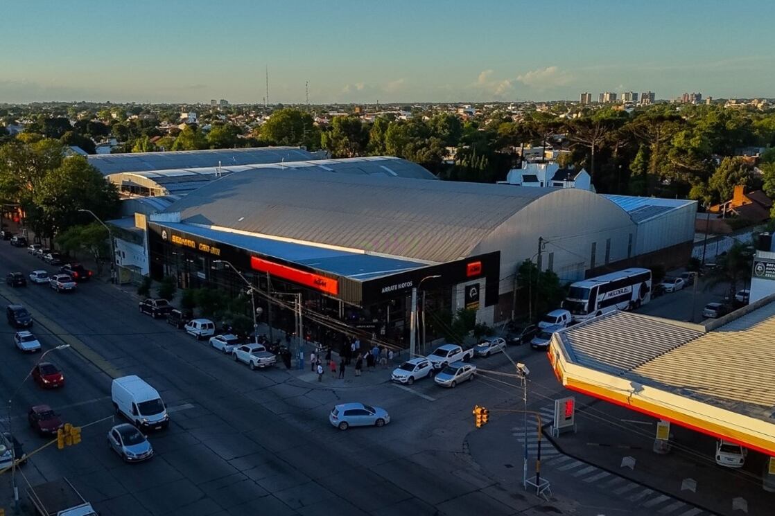 Vista aérea del nuevo concesionario.