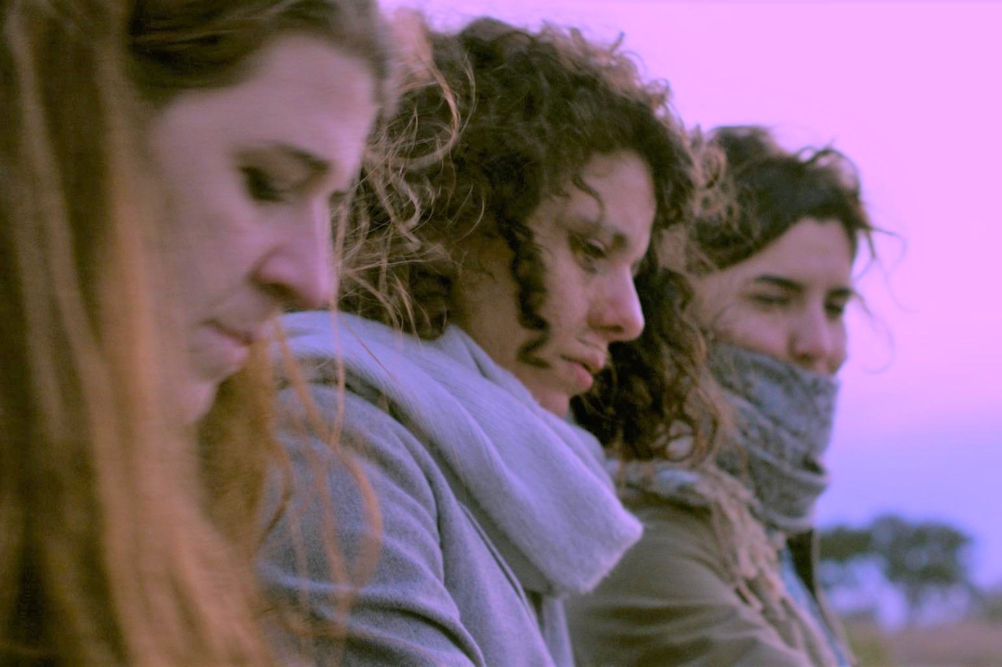 El color púrpura, en el film, “refleja la ambigüedad y el equilibrio”.