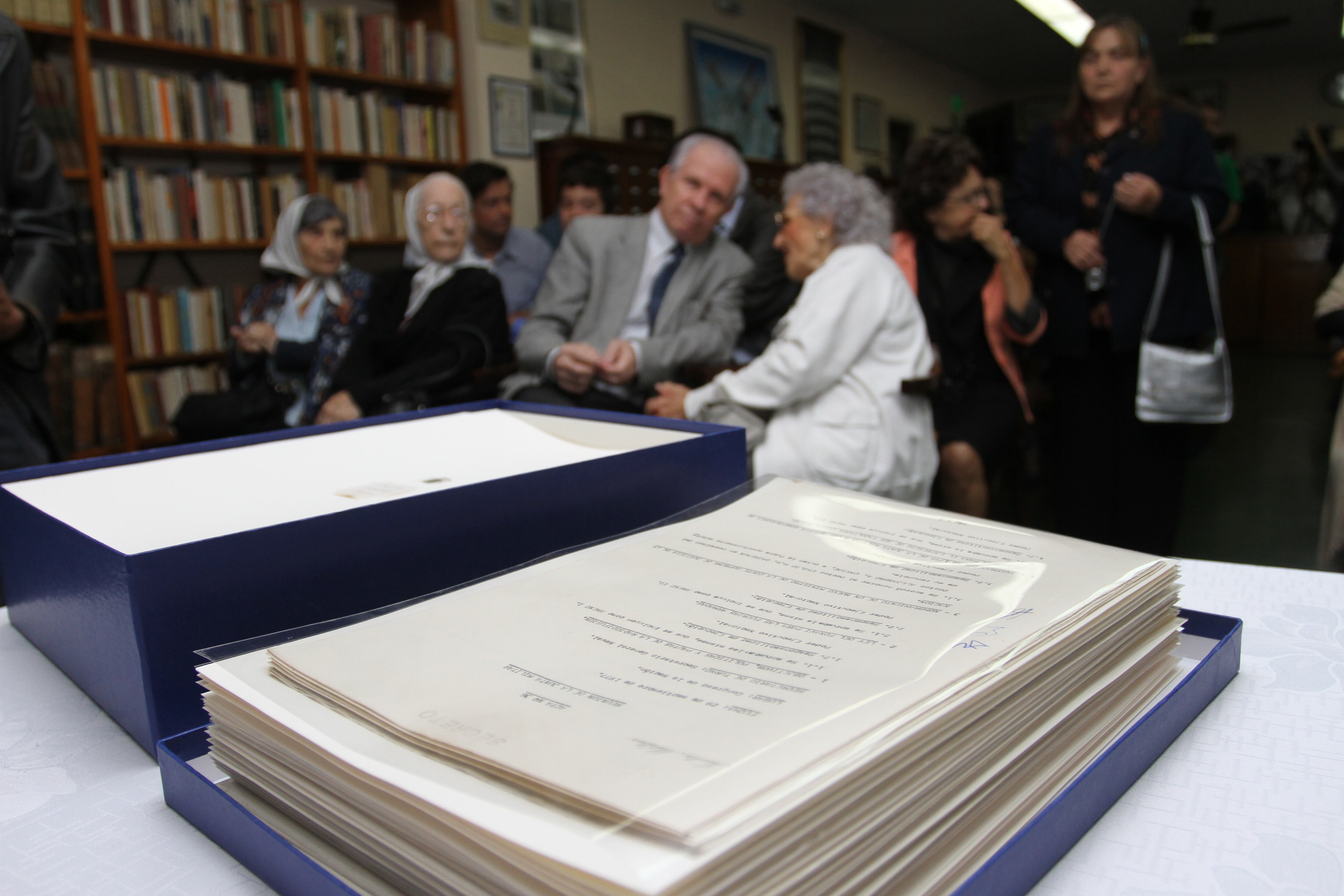 El programa busca recuperar y preservar documentos y registros orales que guarden la memoria del terrorismo de Estado. 