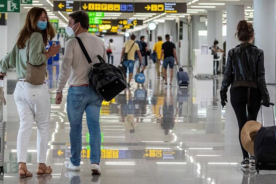 Los argentinos podrán entrar a España con cualquier vacuna o incluso sin estar vacunados