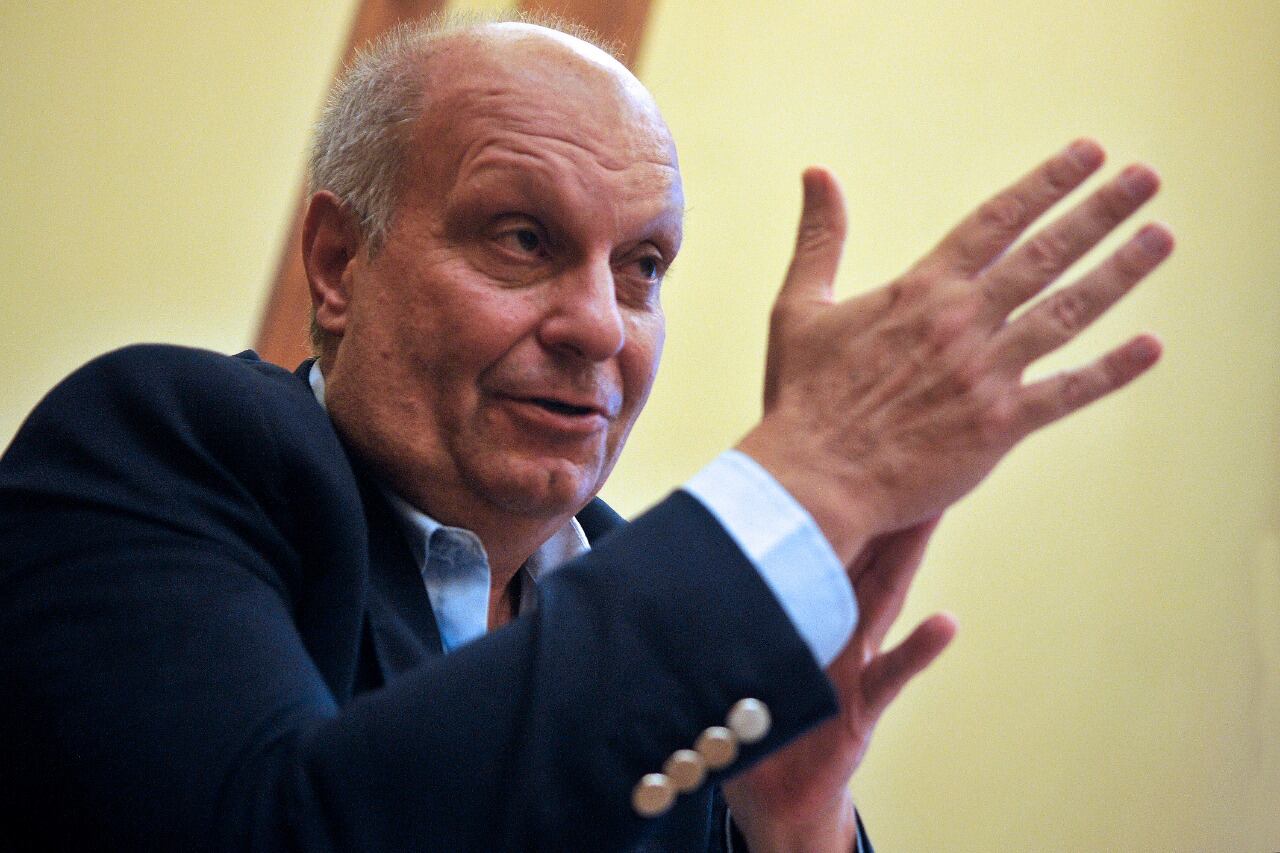 "El Presidente no tiene que abusar de la paciencia de los argentinos", dijo Lombardi.