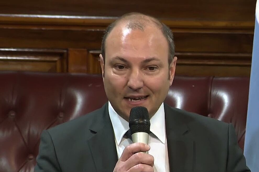 El juez federal Gastón Salmain omitió una cesantía de la justicia en sus antecedentes laborales. 