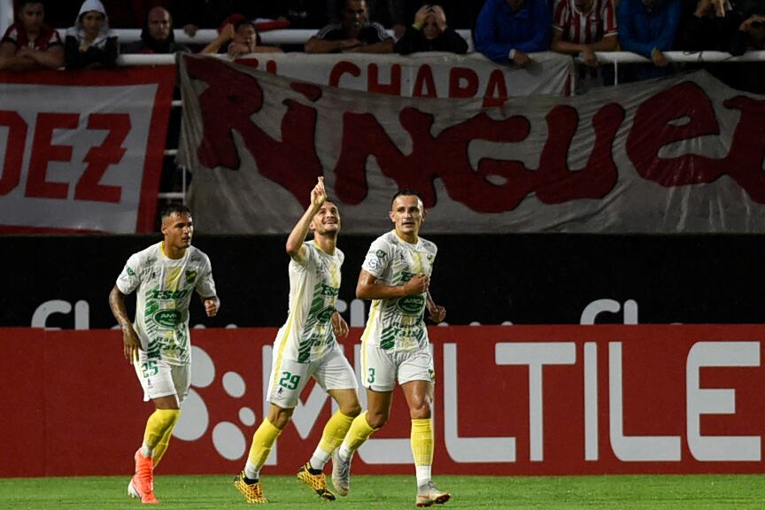 Pizzini festeja el primer tanto del Halcón.