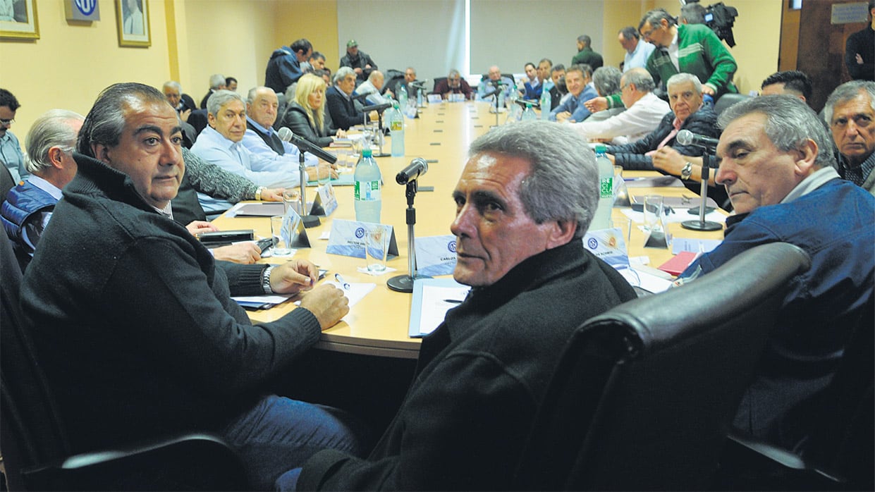 Juan Carlos Schmid consideró “un acto de provocación” la represión a los despedidos en PepsiCo.