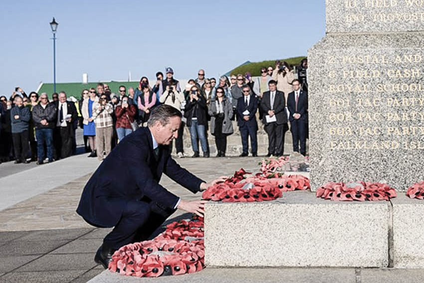 "Estaremos felices de recibirlo en Buenos Aires", fue la fallida declaración de la canciller hacia Cameron.