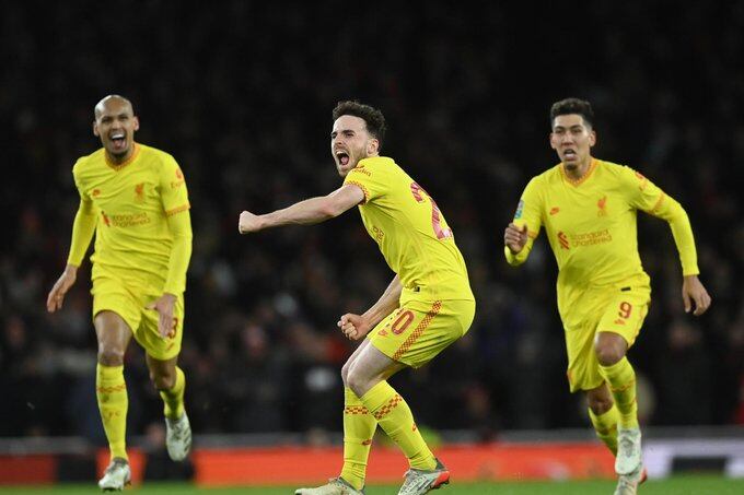 El portugués Diogo Jota festejó por duplicado en el éxito de Liverpool