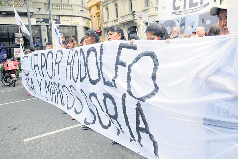 La manifestación arrancó a las 11 en Avenida de Mayo y Avenida 9 de Julio.
