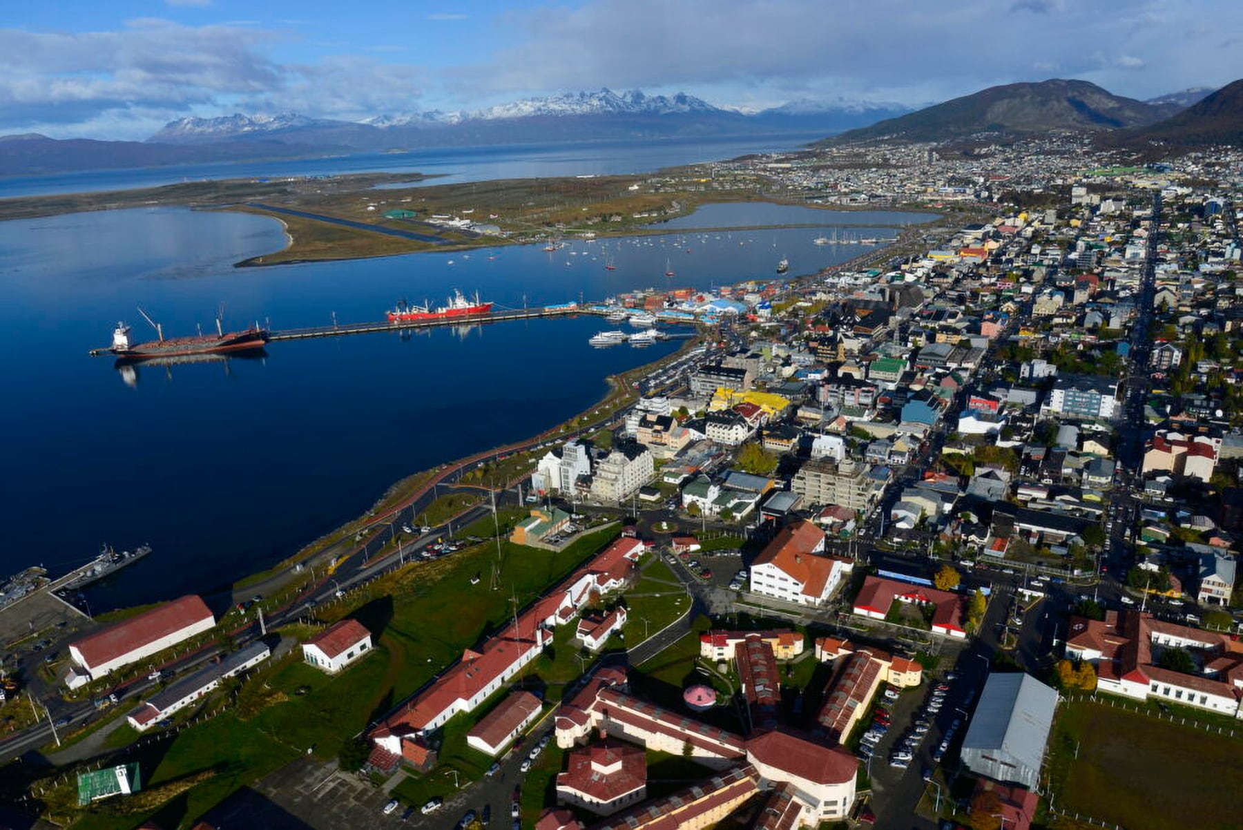 La Bahía de Ushuaia se mantuvo calma.