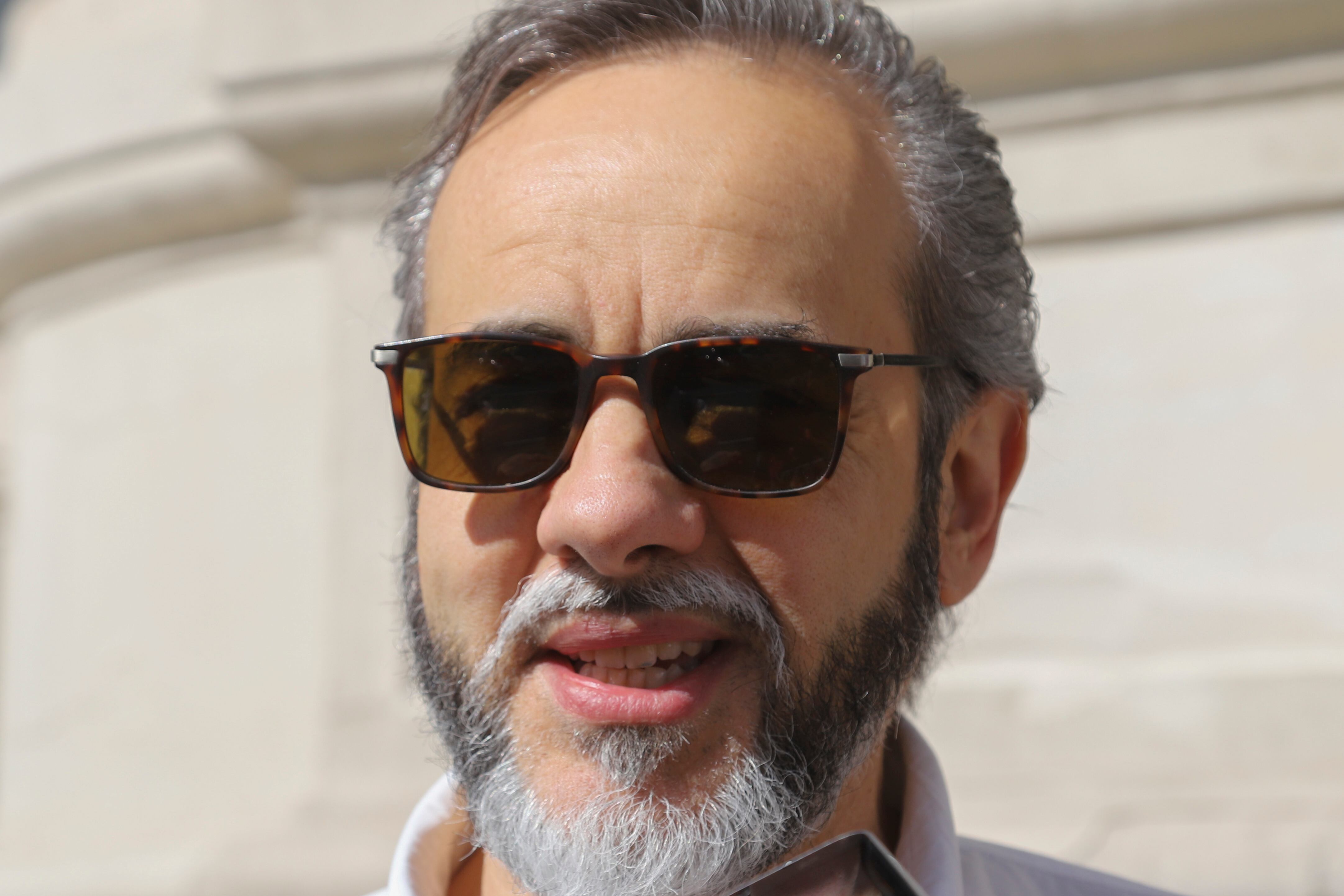 En el caso de la Ciudad --el distrito con mayores recursos del país-- los docentes perdieron 20 puntos contra la inflación, señaló López.